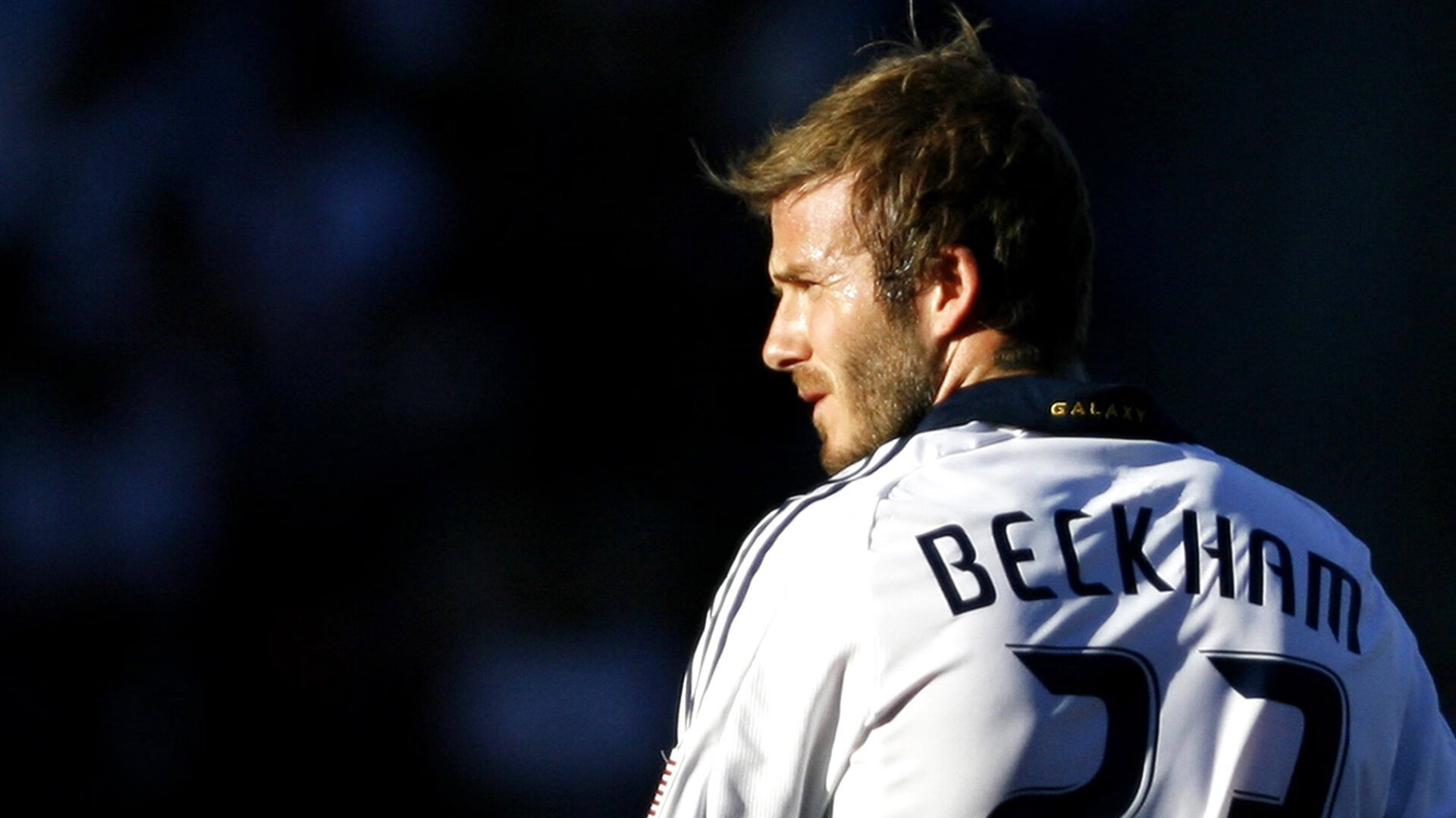 “一带一路”足球合作项目惠及多国，推动中国足球走向国际，助力国足